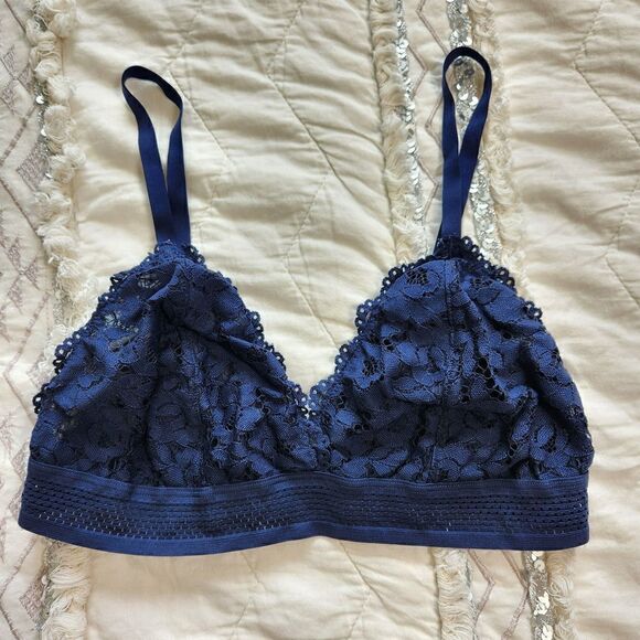 Navy lace bralette   - Picture 1 of 3